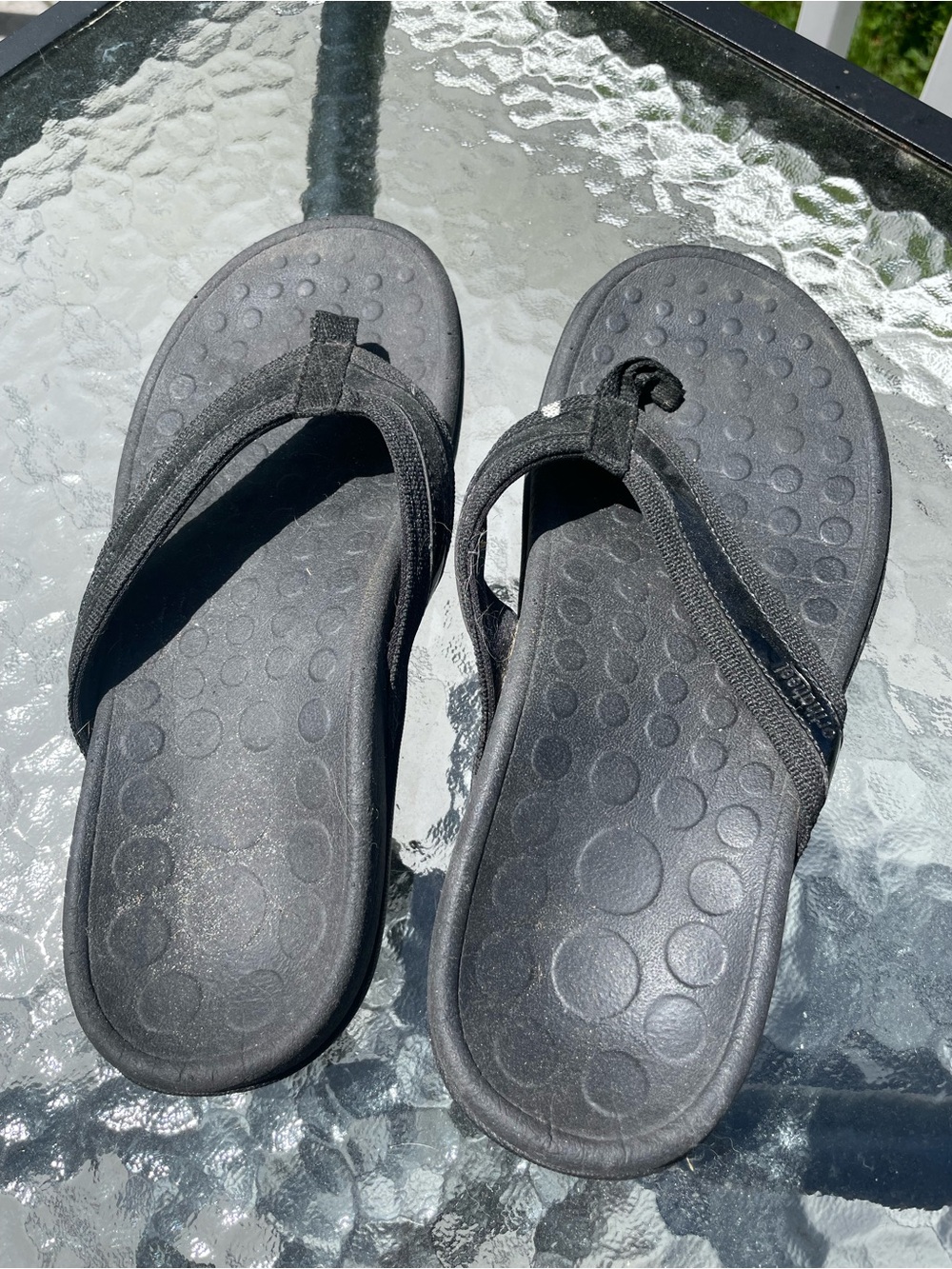 orthaheel Black Women's Thong Sandals - Cushioned Footbed